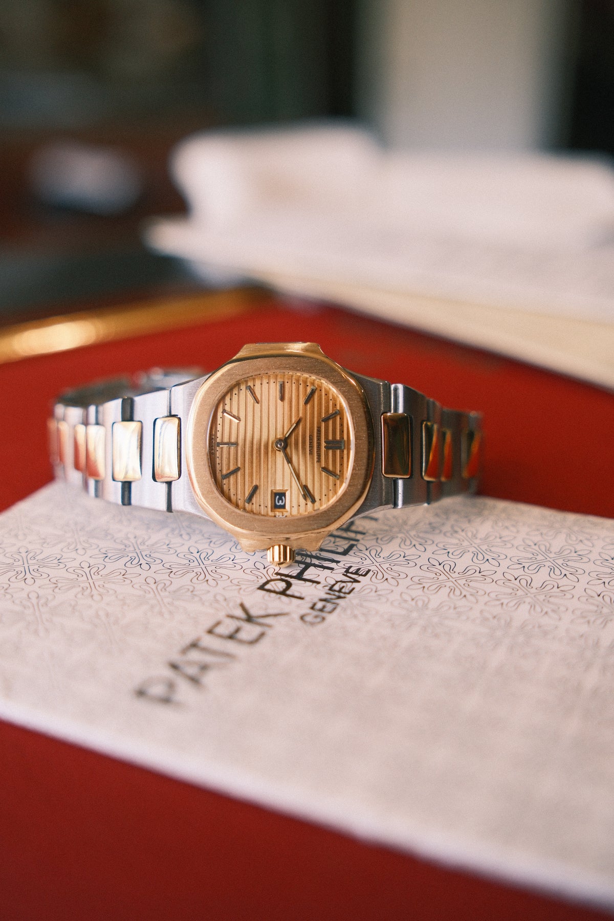 Patek Philippe 1981 Nautilus Champgne Dial on Bracelet