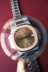 Patek Philippe 1991 Nautilus Champagne Dial on Bracelet