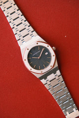 Audemars Piguet Royal Oak “Mid Size” Black Dial on Bracelet
