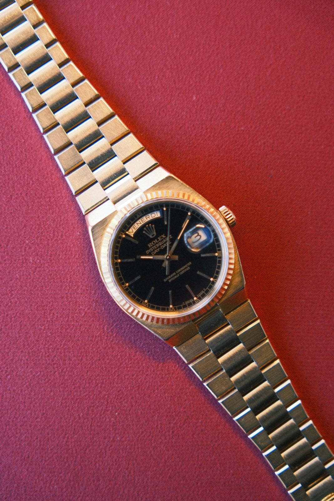 Rolex 1979 Italian Day-Date Oysterquartz Black stick Dial on Bracelet